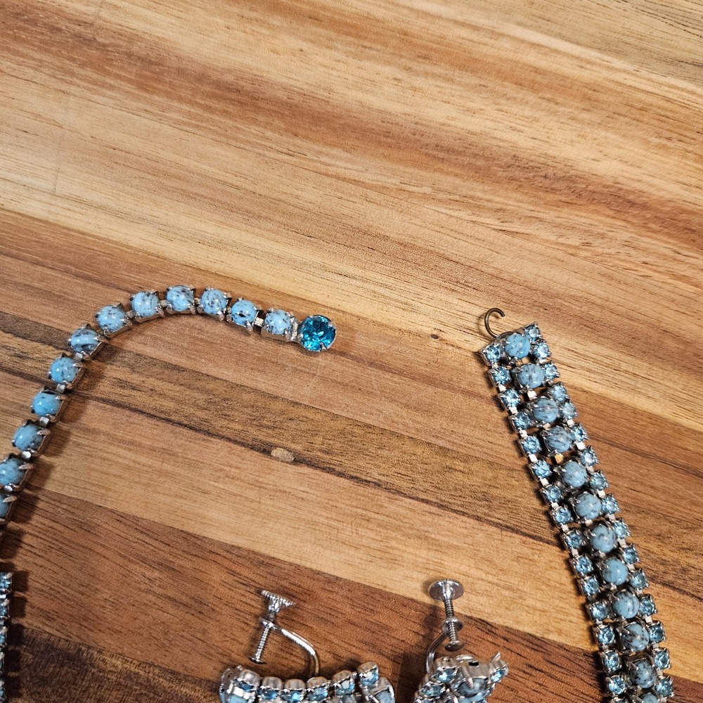 Vintage Blue Rhinestone Choker Necklace & Screw-Back Earrings Set 1950s Glam - Picture 4 of 10